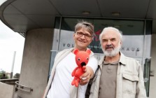 Jan und Zdenek Sverak vor der Wiener Urania l Foto Alex Halada